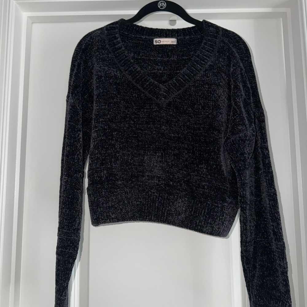 SO Women's Black V-Neck Chenille Sweater